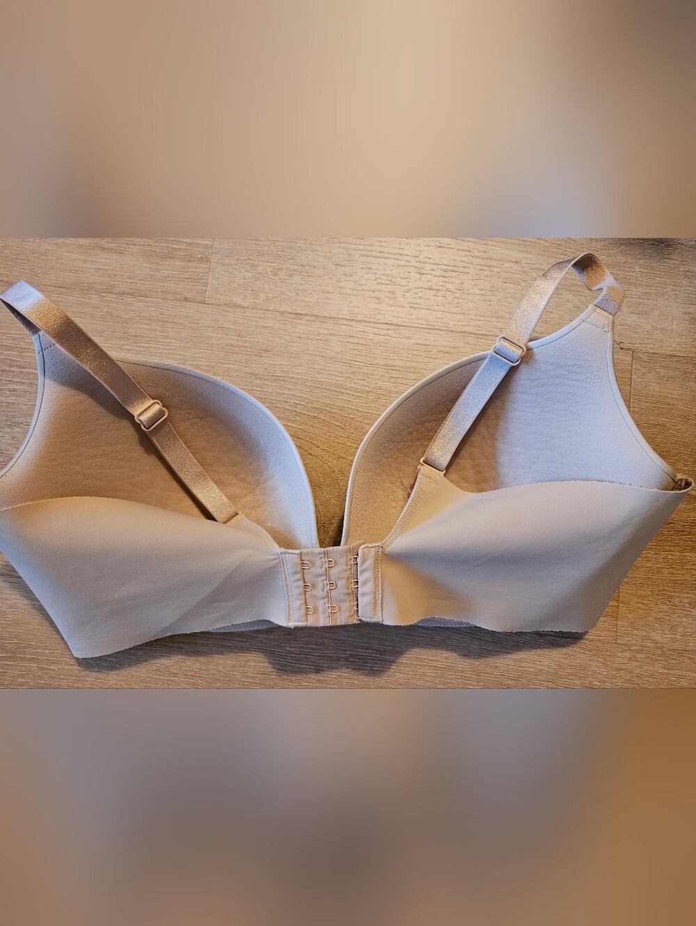 Maidenform Self Expressions Women's Wireless Push-Up T-Shirt Bra Beige - Sz 40D - Picture 2 of 4